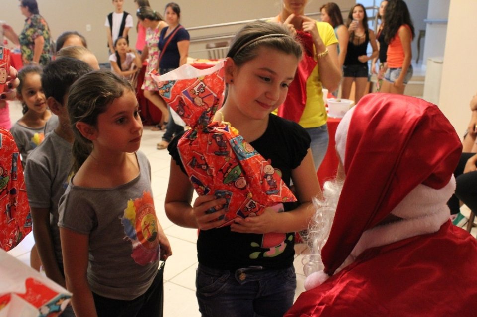 CONFRATERNIZAÇÃO DE FINAL DE ANO DO GRUPO DE DANÇA VOZES DO CORPO