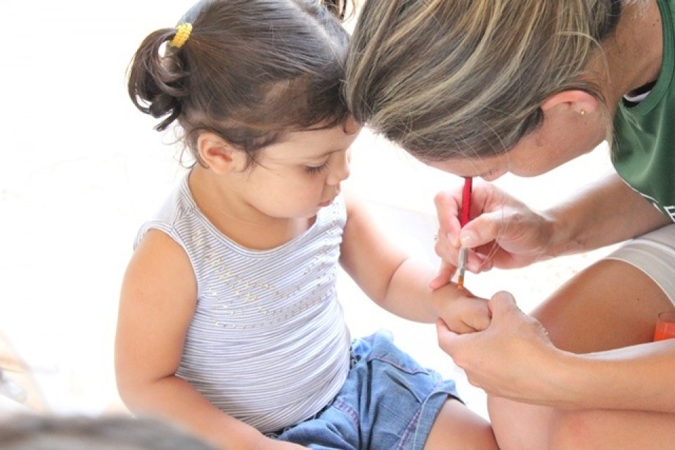 FALB REALIZA NATAL PARA O VERDE VIDA