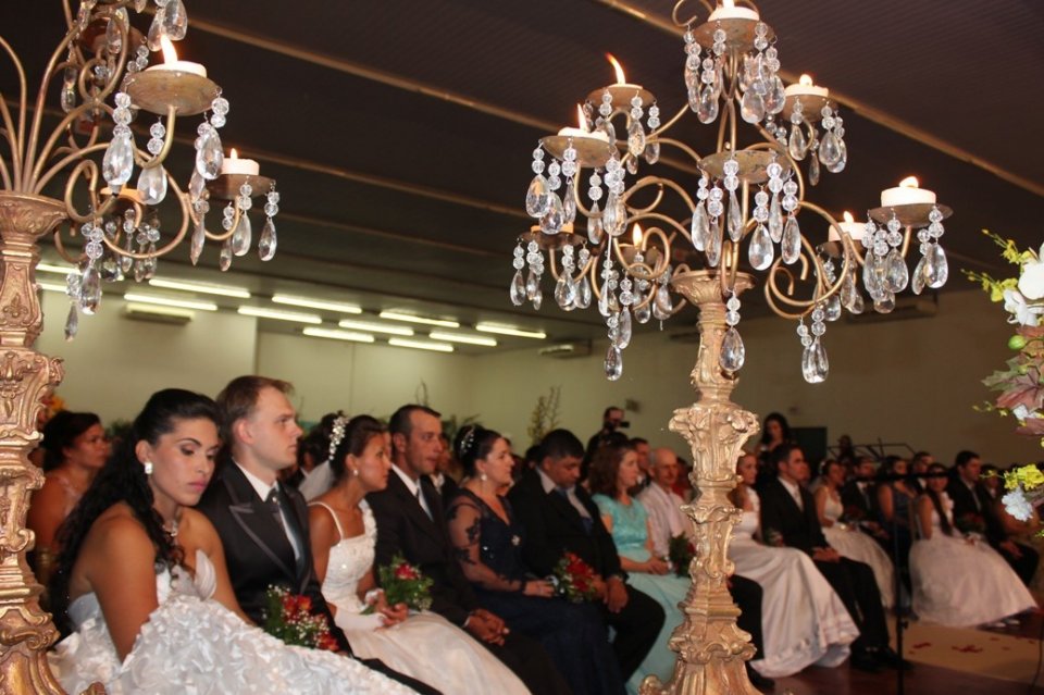 EMOÇÃO NO CASAMENTO COOPERADO EM MARAVILHA
