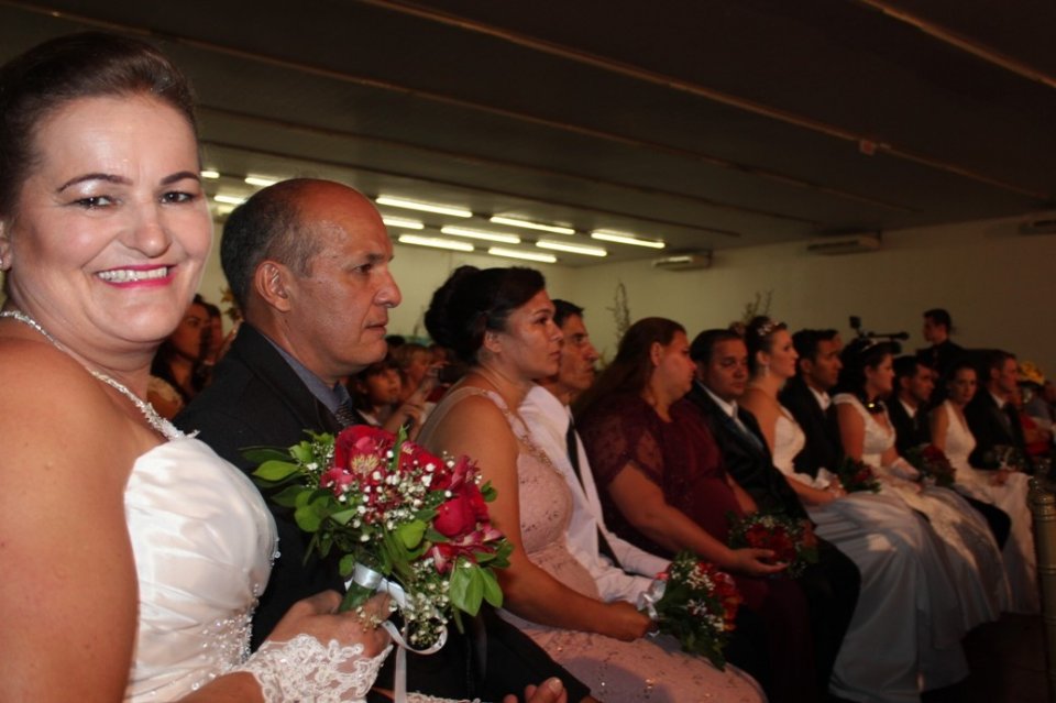EMOÇÃO NO CASAMENTO COOPERADO EM MARAVILHA
