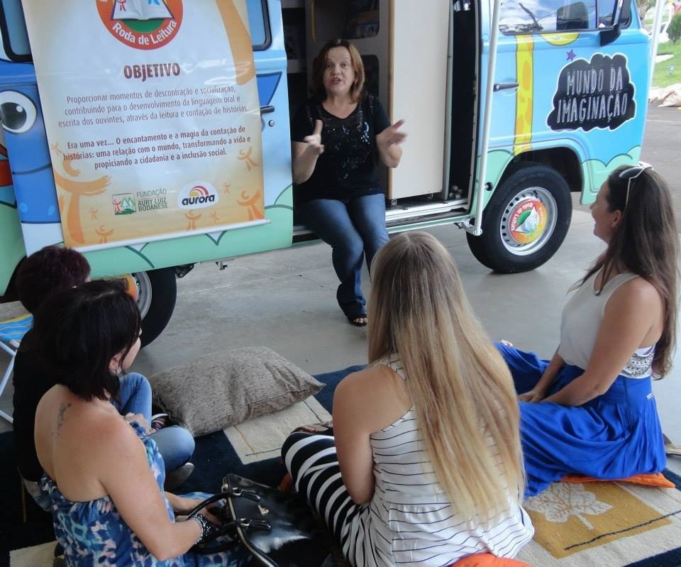 PROGRAMA RODA DE LEITURA PARTICIPA DO 1° FORUM CATARINENSE DO LIVRO E DA LEITURA DA REGIÃO OESTE