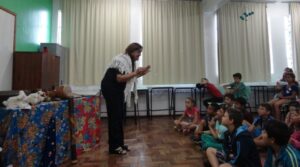 543 PESSOAS PARTICIPARAM DE ATIVIDADE DO PROGRAMA CONTAÇÃO DE HISTÓRIA