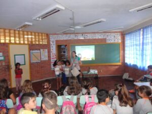 A Turminha da Reciclagem-RS atende alunos de escola especial