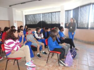 A Turminha da Reciclagem-RS diverte alunos com os personagens da turminha