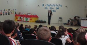 Roda de Leitura e Contação de História participam de semana em comemoração ao dia do livro
