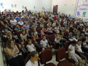 Roda de Leitura e Contação de História participam de semana em comemoração ao dia do livro