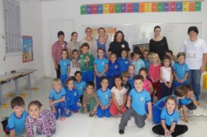 Contar para fazer lembrar, contar para mover montanhas e céus”.