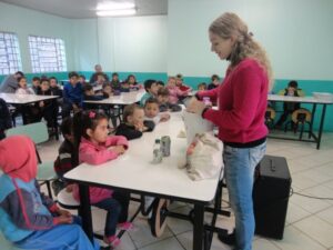 A Turminha da Reciclagem atende mais de 700 alunos no RS