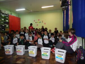 Atividades da Turminha da Reciclagem no mês de Maio