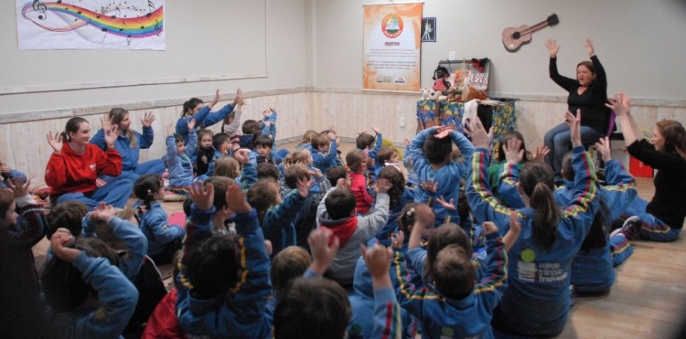 Programa Roda de Leitura/Contação de Histórias em Chapecó