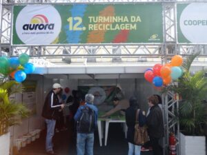 Turminha da Reciclagem no dia C de Cooperar no Rio Grande do Sul