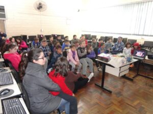 Turminha da Reciclagem no dia C de Cooperar no Rio Grande do Sul