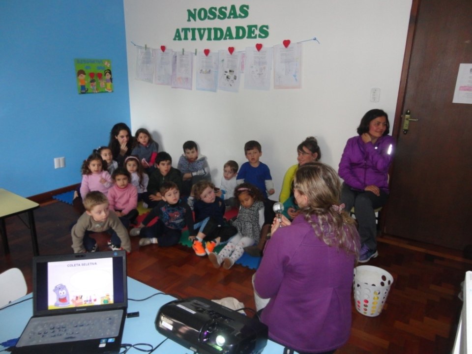 Turminha da Reciclagem no dia C de Cooperar no Rio Grande do Sul