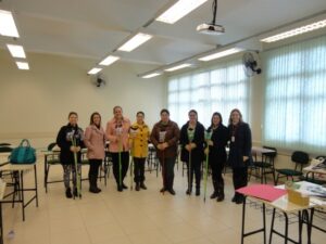 A Turminha da Reciclagem realiza momento de reflexão e aprendizado com alunos e professores