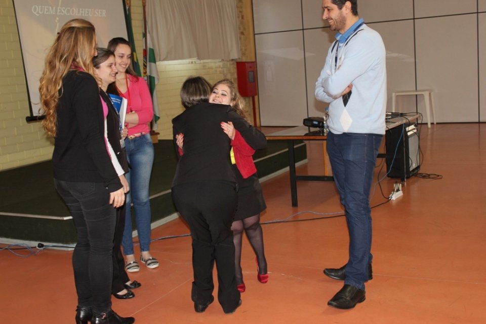 Palestra desperta diversas emoções em funcionários de Hospital no RS