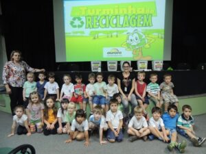 A Turminha da Reciclagem desenvolveu 727 ações em 2015