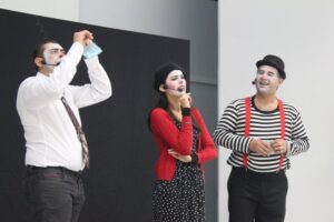 Família é Tudo educou sobre a economia doméstica 6.533 pessoas