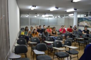 Alunos de Universidade conhecem os Programas da FALB