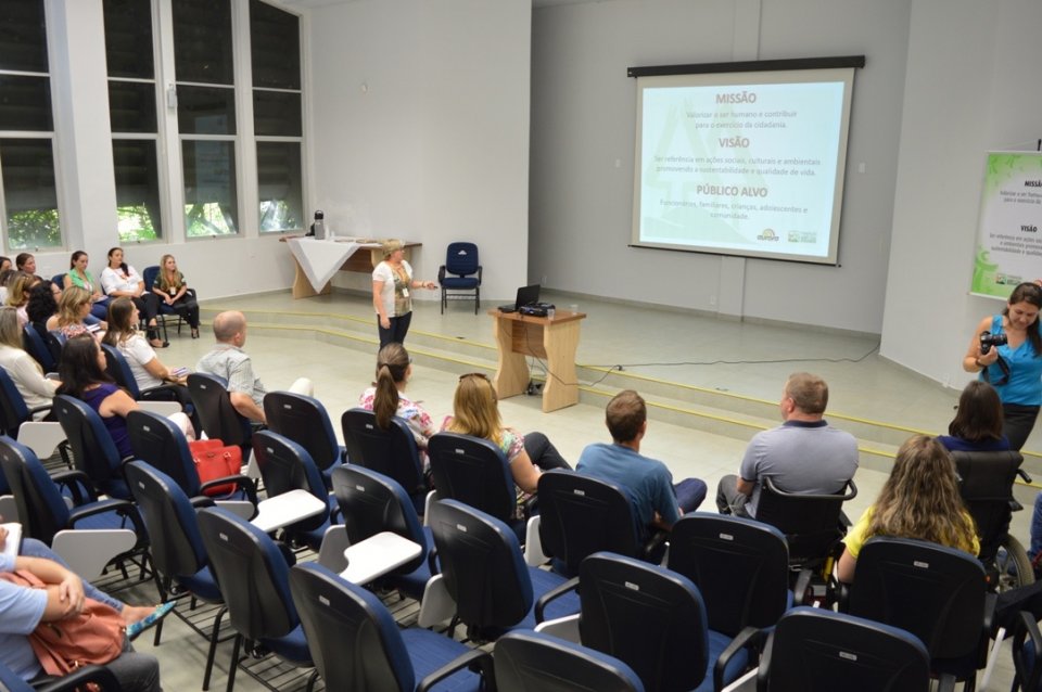 Apresentação do projeto Viva as Diferenças