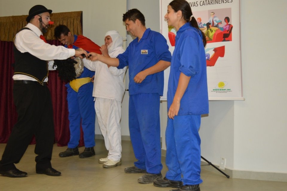 Amigo Energia inicia circuito de palestras para empregados