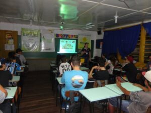 Dia da água com a Turminha da Reciclagem