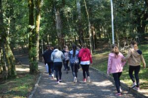 Alunos do Programa Vozes do Corpo realizam atividade diferenciada em ar livre