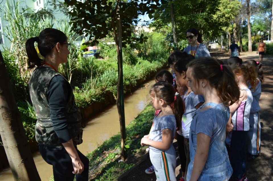 Alunos do Programa Vozes do Corpo realizam atividade diferenciada em ar livre