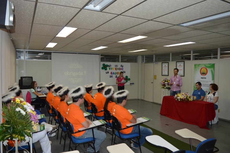 Vivendo Saúde promove formatura de multiplicadores