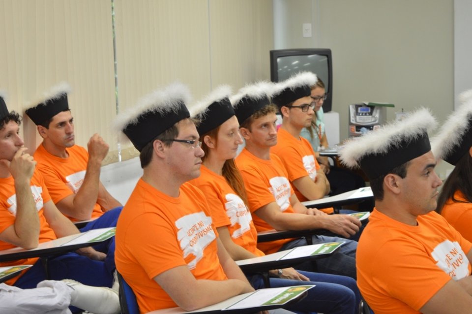 Vivendo Saúde promove formatura de multiplicadores