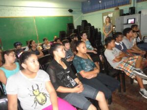 Dicas de como evitar o criadouro de mosquistos com A Turminha da Reciclagem