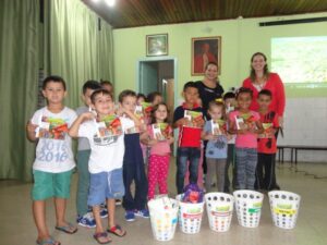 A Turminha da Reciclagem realiza atividades em diversas escolas do Rio Grande do Sul