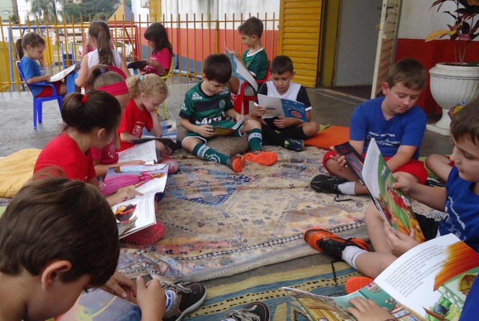 Abril mês do Livro...