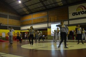 Encontro com familiares e alunos do programa Vozes do Corpo em Comemoração ao Dia da Dança