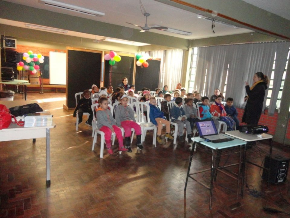 Finalizando as atividades de abril com A Turminha da Reciclagem no RS