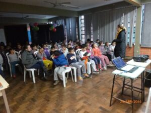 Finalizando as atividades de abril com A Turminha da Reciclagem no RS