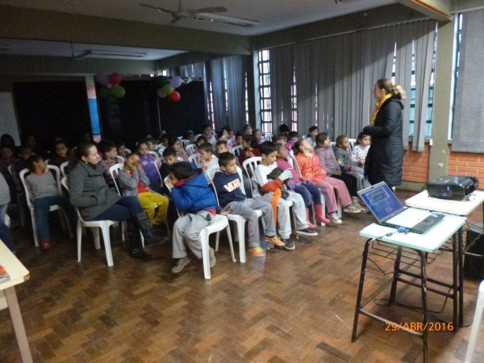 Finalizando as atividades de abril com A Turminha da Reciclagem no RS