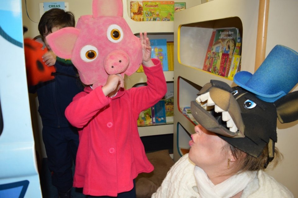 Programas da Falb promovem momentos de descontração em supermercado