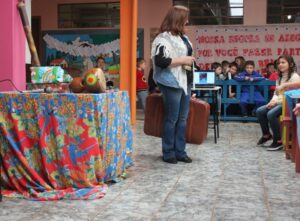 Roda de leitura leva a contação de histórias aos municípios do oeste
