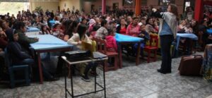 Roda de leitura leva a contação de histórias aos municípios do oeste