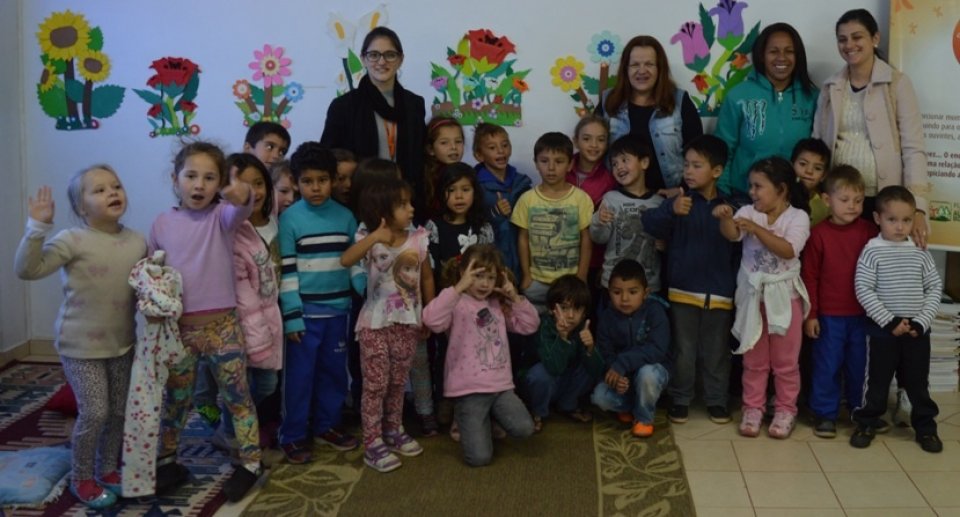 A Turminha da Reciclagem incentiva a assumir compromissos com o meio ambiente
