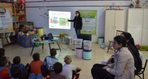 A Turminha da Reciclagem incentiva a assumir compromissos com o meio ambiente