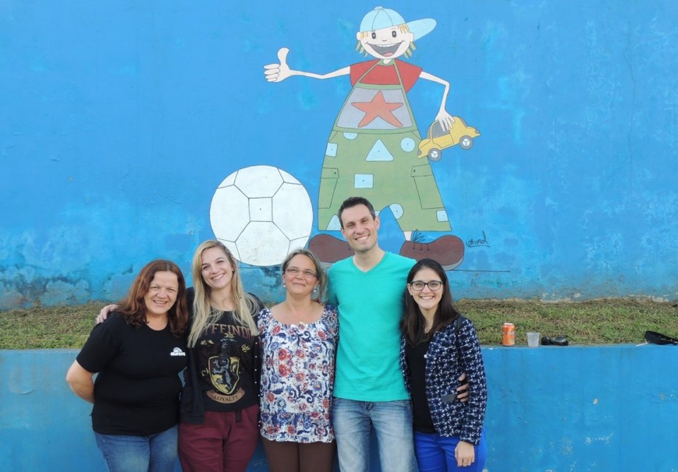 Programas da FALB participam de comemorações do dia da Família na escola