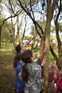 Vozes do Corpo realiza caminhada com A Turminha da Reciclagem