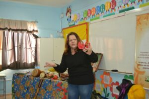 Roda de Leitura visita escolas em maio