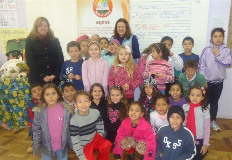 Roda de Leitura inicia as atividade de Junho