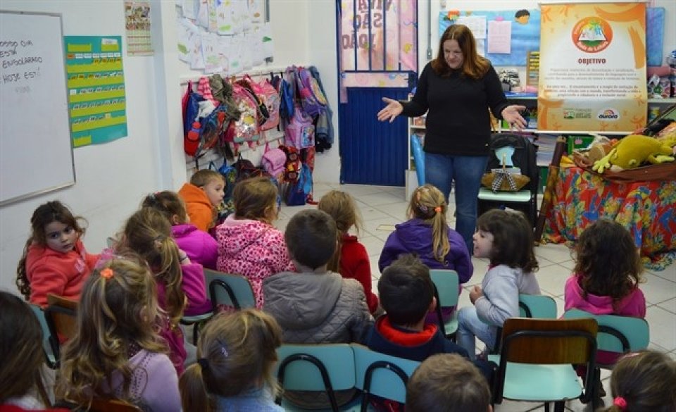 Roda de Leitura inicia as atividade de Junho