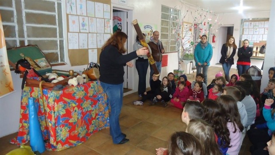 Roda de Leitura inicia as atividade de Junho
