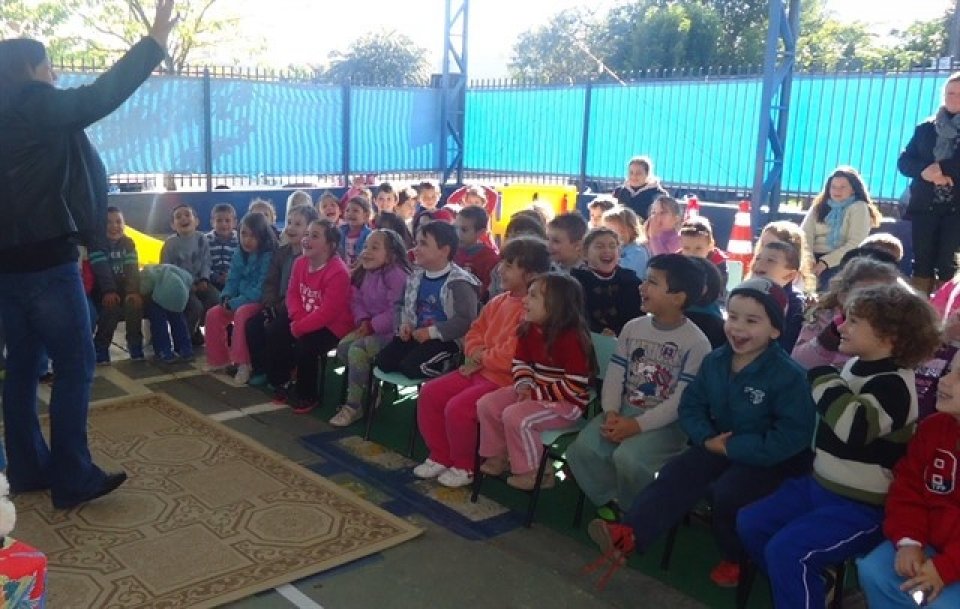 Roda de Leitura inicia as atividade de Junho