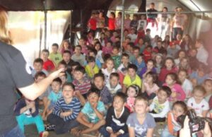 HÁ UM VERDADEIRO TESOURO DE HISTÓRIAS QUE ABRE AS PORTAS DO IMAGINÁRIO...