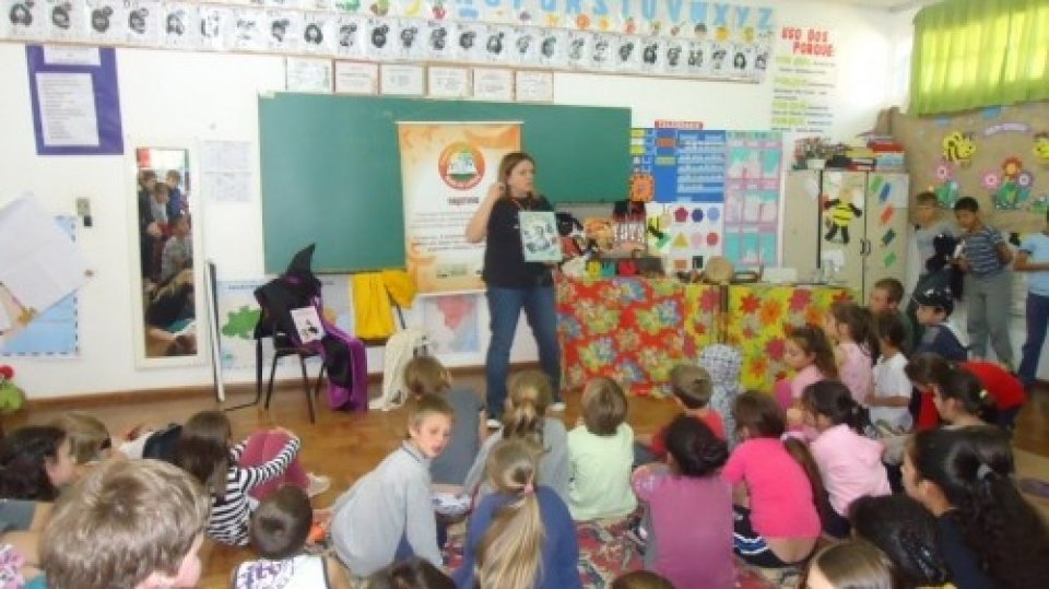 HÁ UM VERDADEIRO TESOURO DE HISTÓRIAS QUE ABRE AS PORTAS DO IMAGINÁRIO...